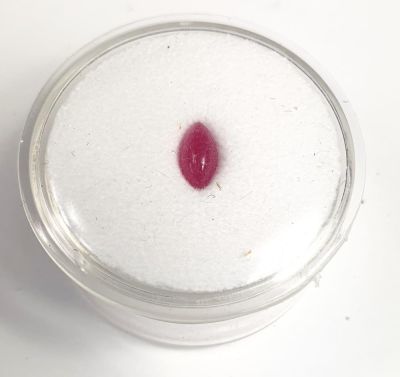 Ruby – Navette Cabochon