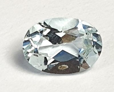 Aquamarine, faceted – Oval cut